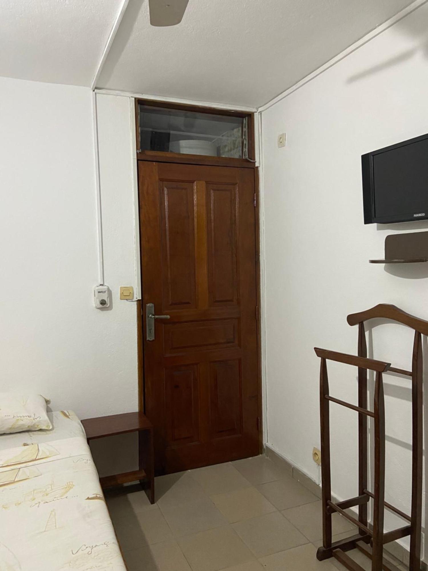 Villa Cb Αμπιτζάν Δωμάτιο φωτογραφία