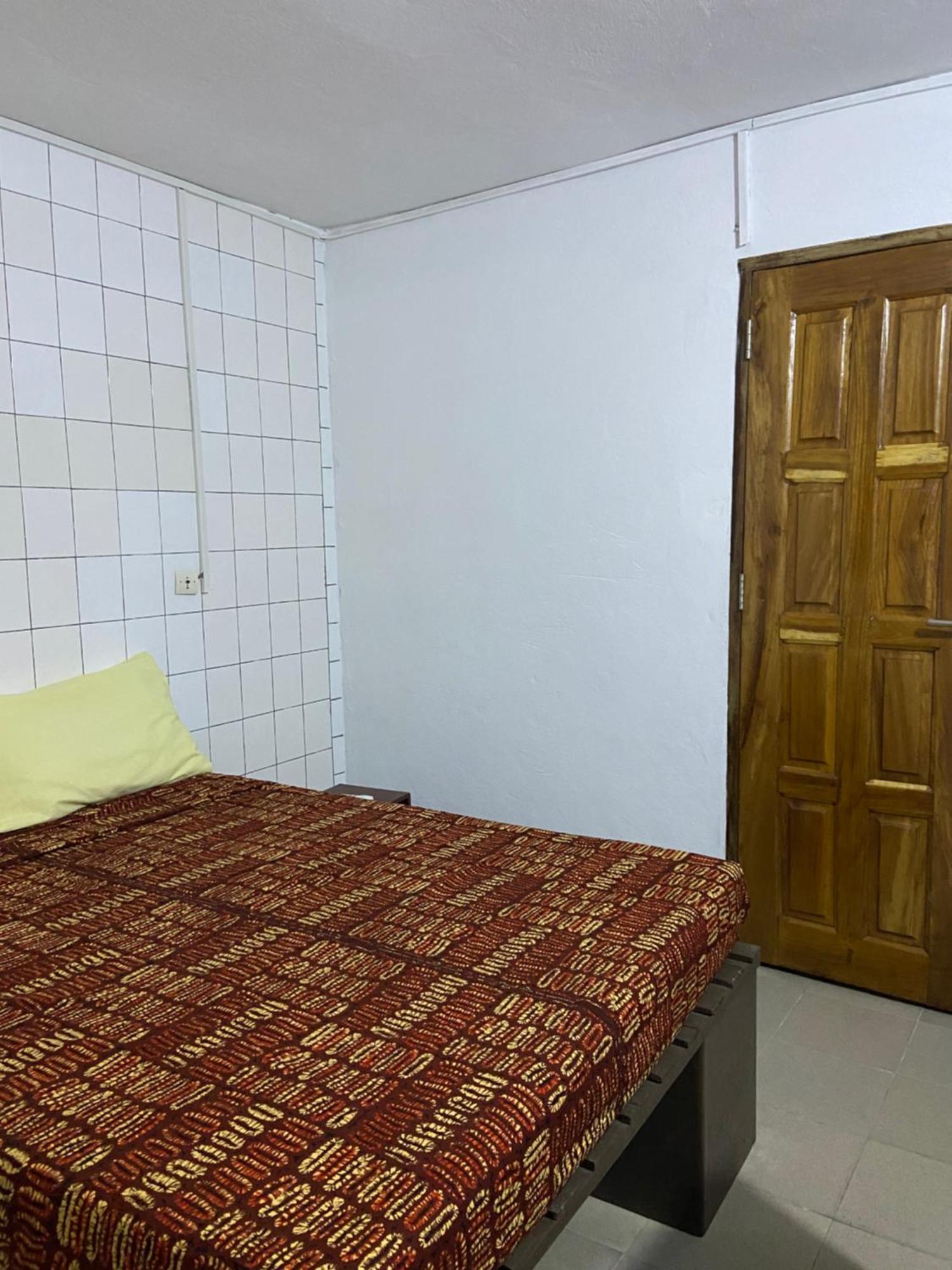 Villa Cb Αμπιτζάν Δωμάτιο φωτογραφία